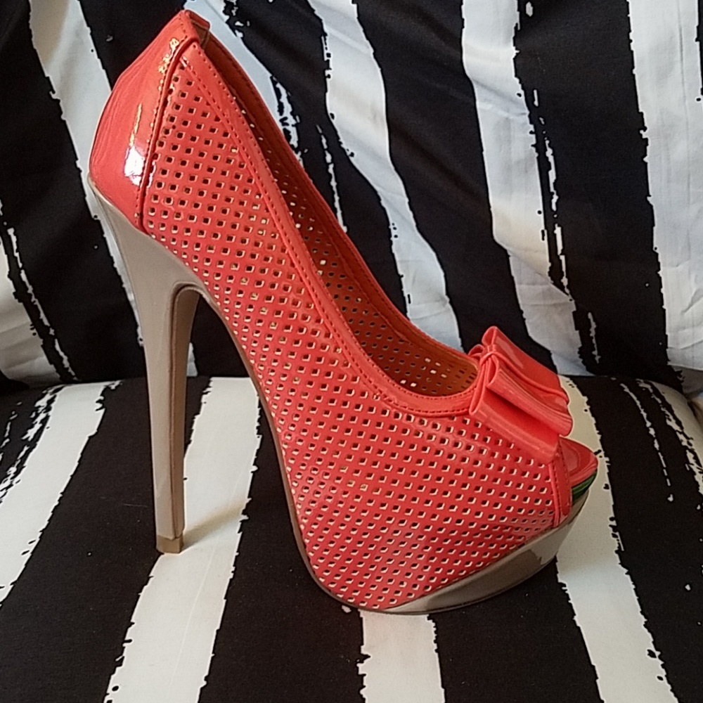 Platform High Heels - Picture 5 of 5